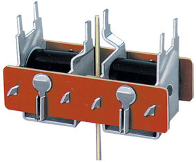 PL-10 Elektromagnetický přestavník pro spodní zástavbu