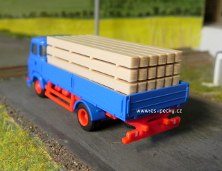 65049 Malé trámy ve štose (N)
