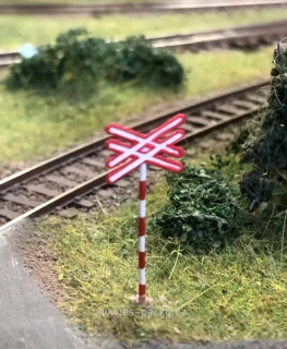 19393 Přejezdové kříže pro vícekolejný přejezd 2ks