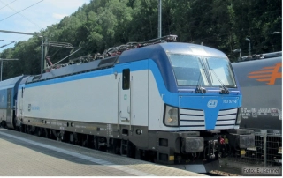 04816 04816 Elektrická lokomotiva CZ-ČD 193 977-6